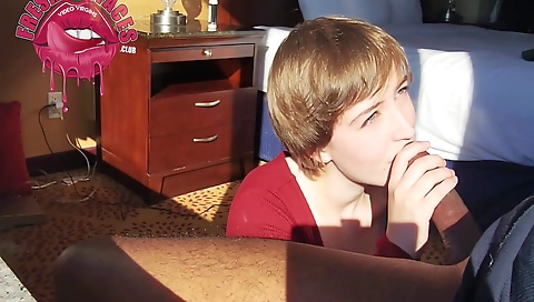 Big boobs amateur girl deepthroating with a big dick