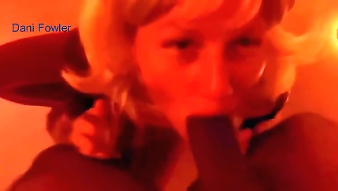 Mature blonde gets fucked by a dude in her black stockings