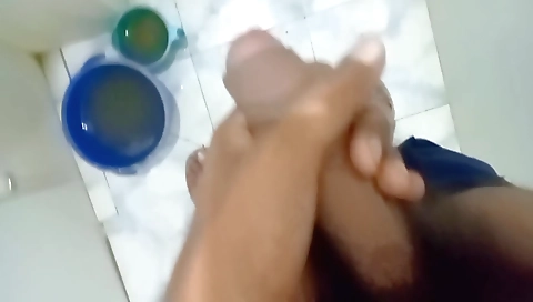 Skinny black chick shows off her beautiful body on webcam