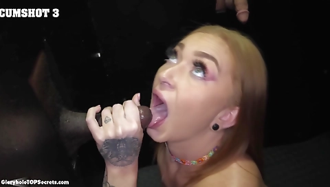 Amateur blonde with a hot tattooed face gets a deepthroat