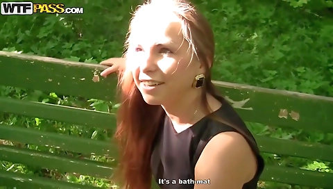 Amateur stepdaughter gets fucked in her tight pussy