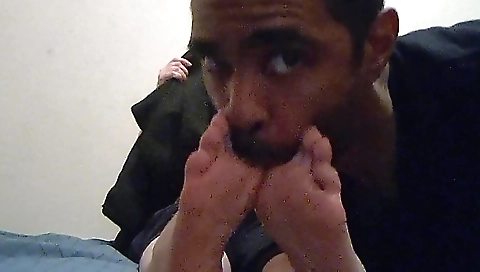 Webcam foot fetish video shows a blonde and her man