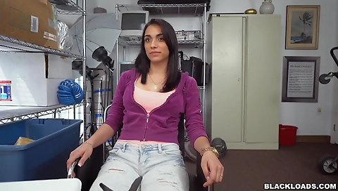 Amateur brunette fucks in the mouth with a big cock