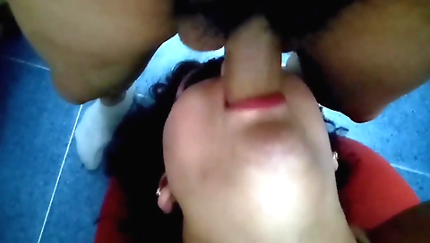 Hot amateur brunette milf sucks on BBW's deep throat