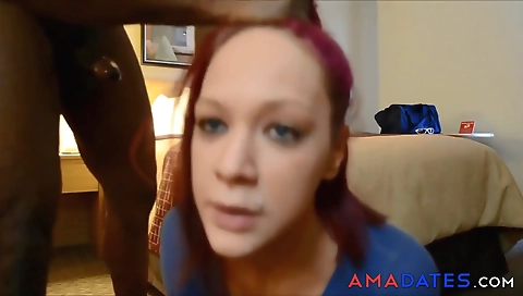 Webcam porn with a milf with a big booty and a hot blowjob