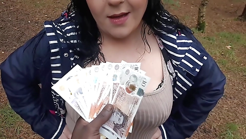 Mas lose mannerter with a sexy blonde